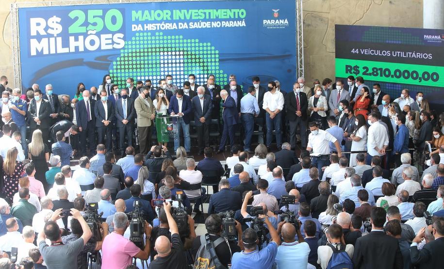 Estado investirá R$ 250 milhões em saúde nos municípios, maior pacote da história do Paraná
