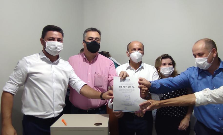 Secretário autoriza recursos e visita hospitais em Jandaia do Sul e Colorado