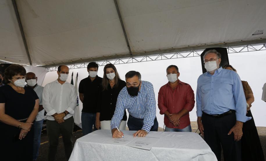 Saúde firma convênio com a Santa Casa de Cambé para melhorias na estrutura