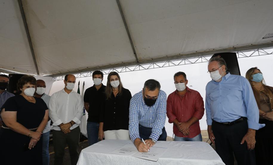 Saúde firma convênio com a Santa Casa de Cambé para melhorias na estrutura