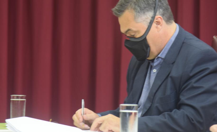 Saúde e TRE-PR assinam termo de cooperação técnica para acessibilidade eleitoral