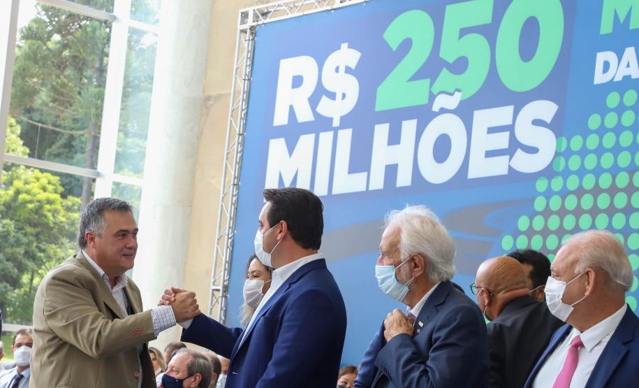 Com investimento recorde do Estado, prefeitos destacam alívio nas finanças e apoio à população
