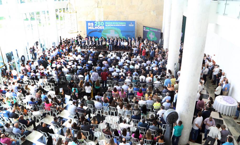 Estado investirá R$ 250 milhões em saúde nos municípios, maior pacote da história do Paraná