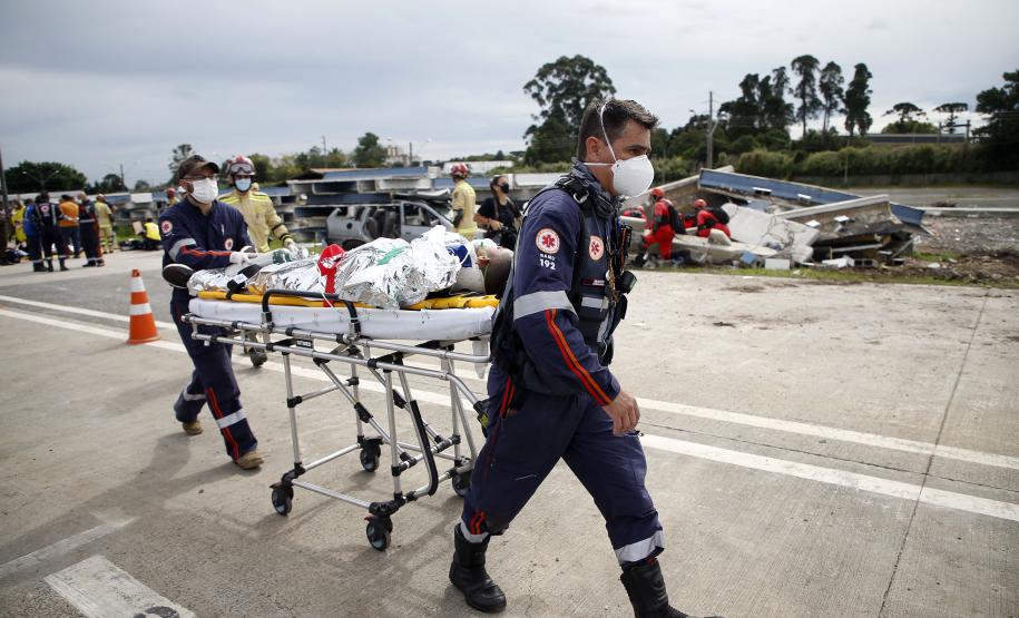 Simulado de cena encerra treinamento da Força Nacional do SUS no Paraná