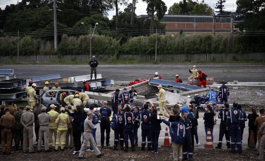 Simulado de cena encerra treinamento da Força Nacional do SUS no Paraná
