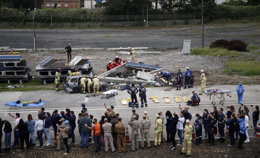 Simulado de cena encerra treinamento da Força Nacional do SUS no Paraná