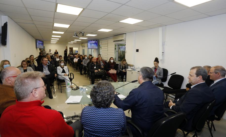 Governo do Estado repassa R$ 9,6 milhões para ampliar serviços de Saúde em Guarapuava e Irati