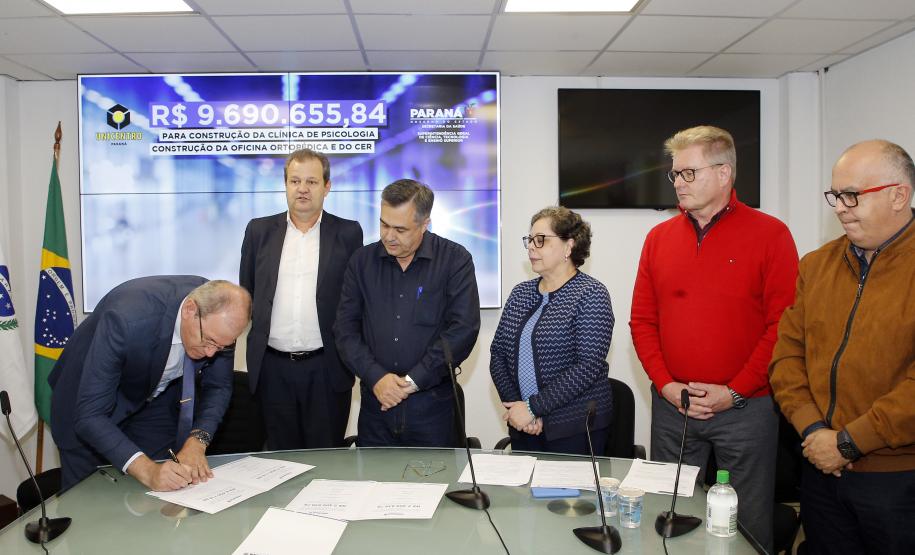 Governo do Estado repassa R$ 9,6 milhões para ampliar serviços de Saúde em Guarapuava e Irati