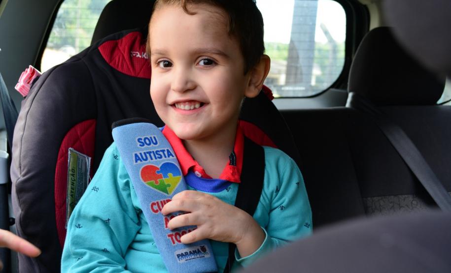 Sesa disponibilizará protetores de cinto de segurança aos autistas