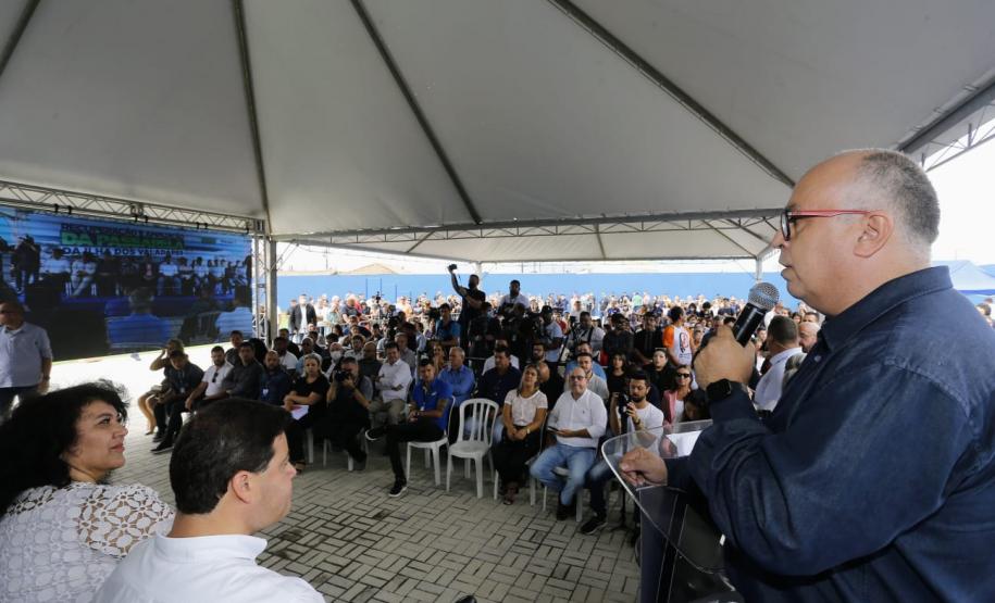 Governo do Estado anuncia AME e maternidade em Paranaguá