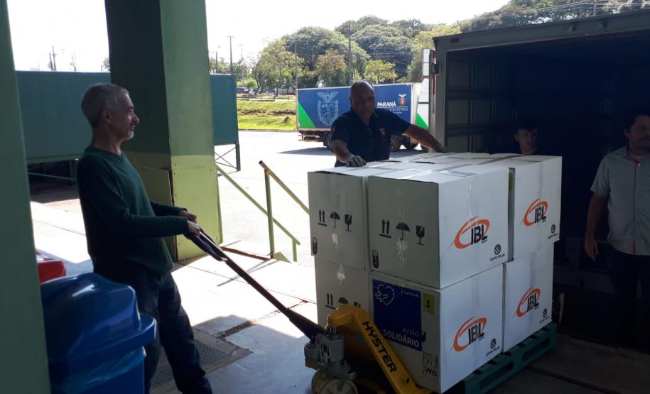 Estado recebe 325.340 vacinas contra a Covid-19 nesta segunda