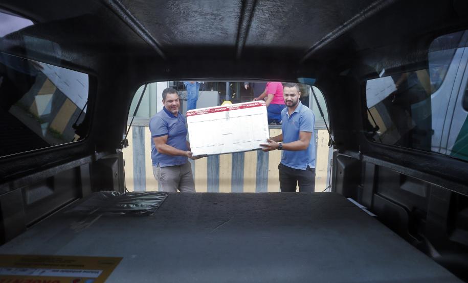 Saúde reabastece regionais com vacinas da gripe e Covid-19