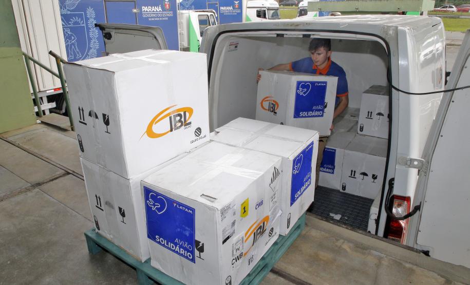 Estado recebe 111 mil vacinas contra a Covid-19, maioria das doses para crianças