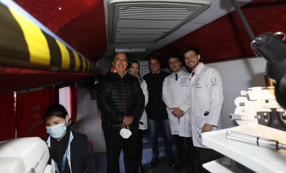 Comboio da Saúde para acelerar cirurgias oftalmológicas chega a Região Metropolitana