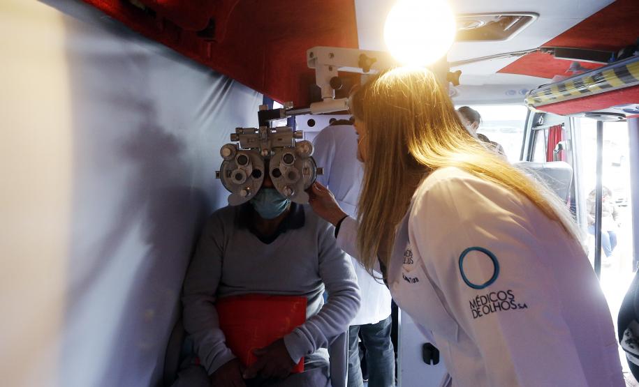 Comboio da Saúde para acelerar cirurgias oftalmológicas chega a Região Metropolitana