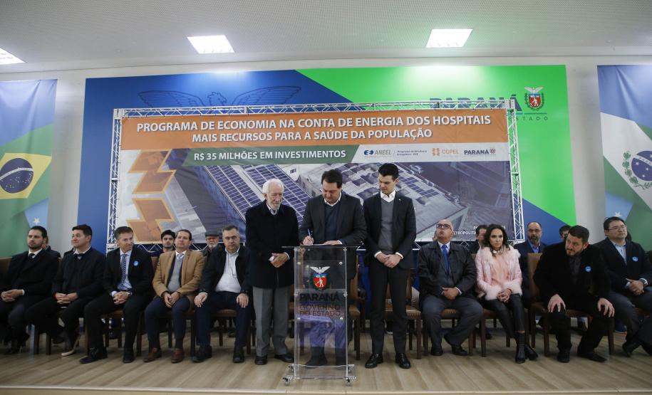Programa de economia na conta de energia dos hospitais filantrópicos do Paraná. Mais recursos para a saúde da população. R$ 35 milhões em investimentos