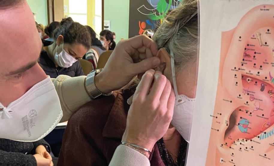 Sesa oferece curso gratuito de formação em Auriculoterapia para atuar no SUS