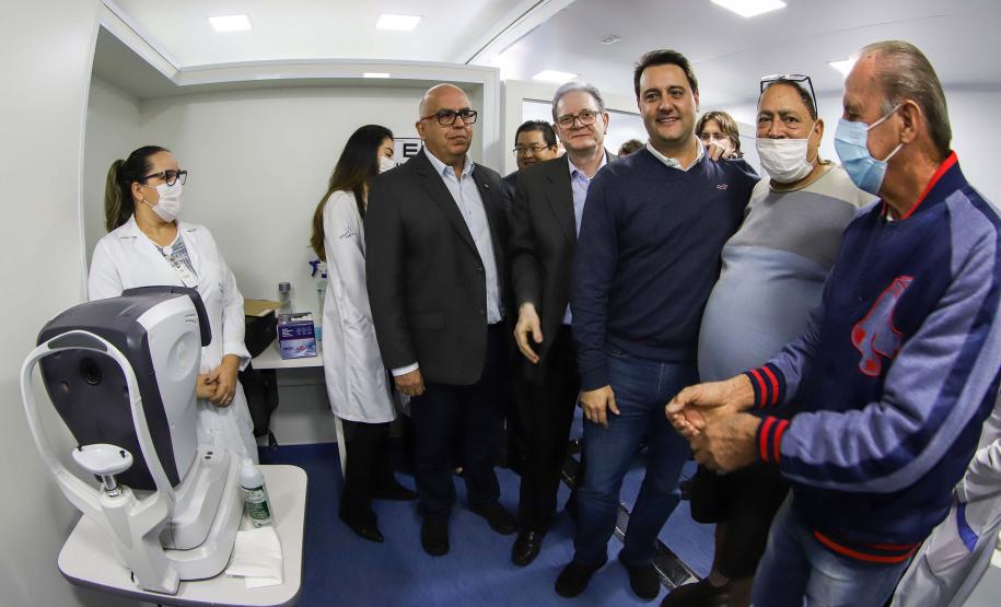 Governo inicia em Ibiporã mutirão para acelerar cirurgias oftalmológicas no Paraná