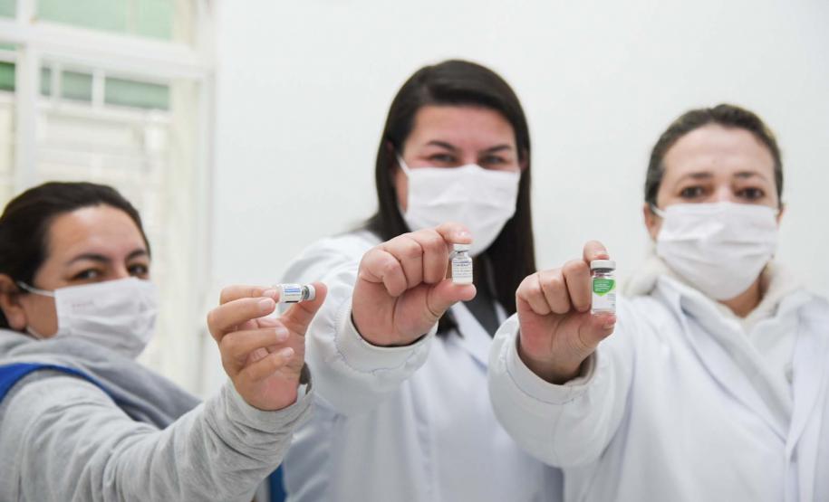 Dia D de Vacinação registrou mais de 371 mil doses aplicadas no Paraná