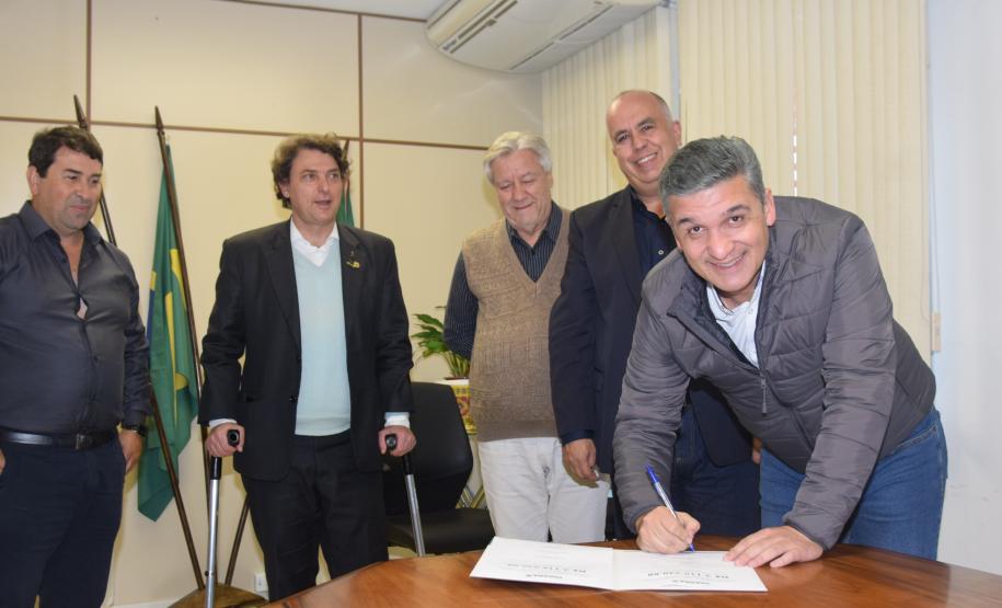 Governo autoriza mais de R$ 10,6 milhões em obras na área da saúde