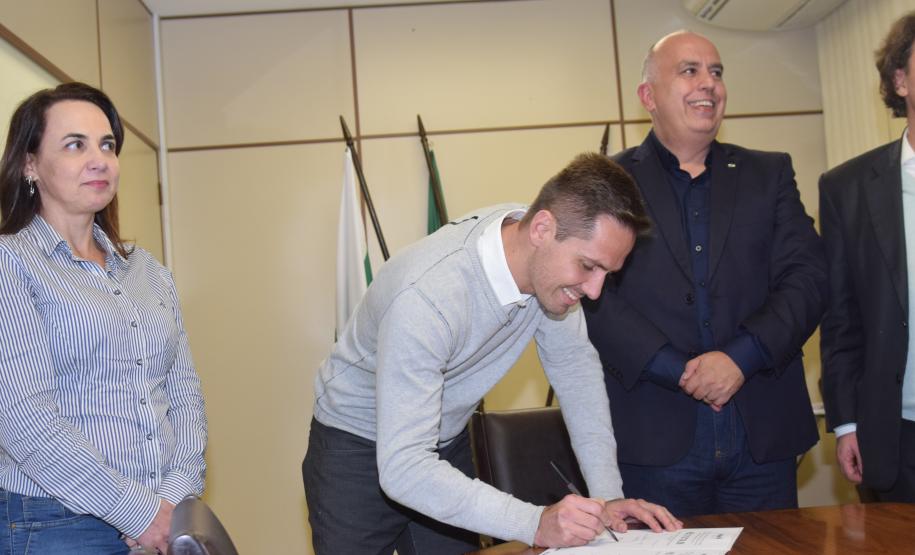 Governo autoriza mais de R$ 10,6 milhões em obras na área da saúde