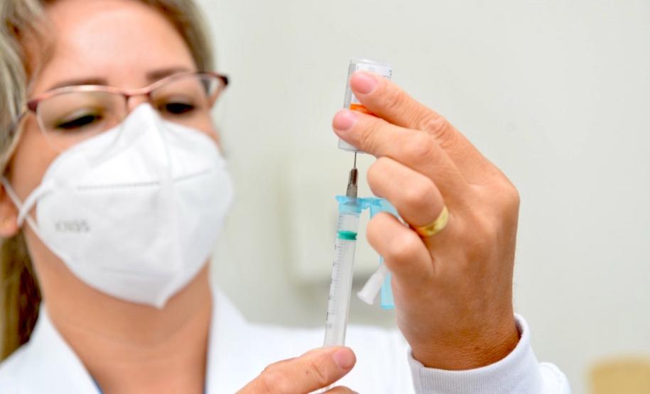 Após solicitação da Sesa, Ministério da Saúde oficializa 4ª dose contra Covid para pessoas a partir de 50 anos