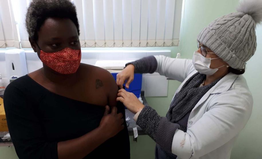 Dia D de Vacinação registrou mais de 371 mil doses aplicadas no Paraná