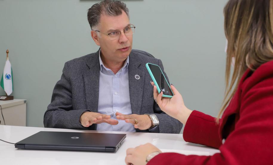 Em parceria com Curitiba, Hospital do Trabalhador faz parto com apoio de intérprete de libras