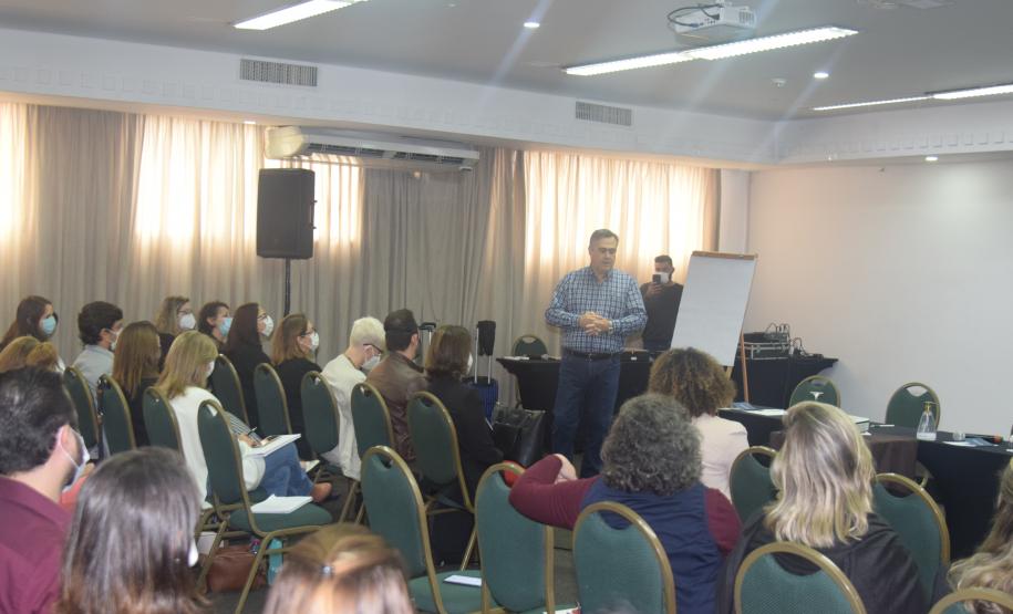 Gestores de saúde discutem fortalecimento de programas no Estado