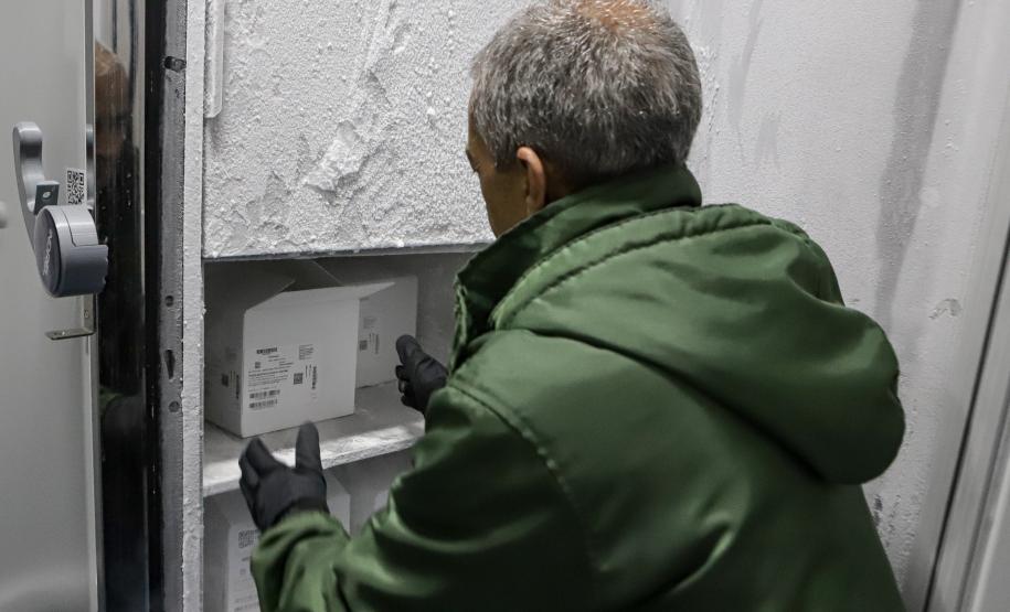 Ministério da Saúde antecipa envio e Paraná recebe 53,6 mil doses pediátricas contra Covid-19