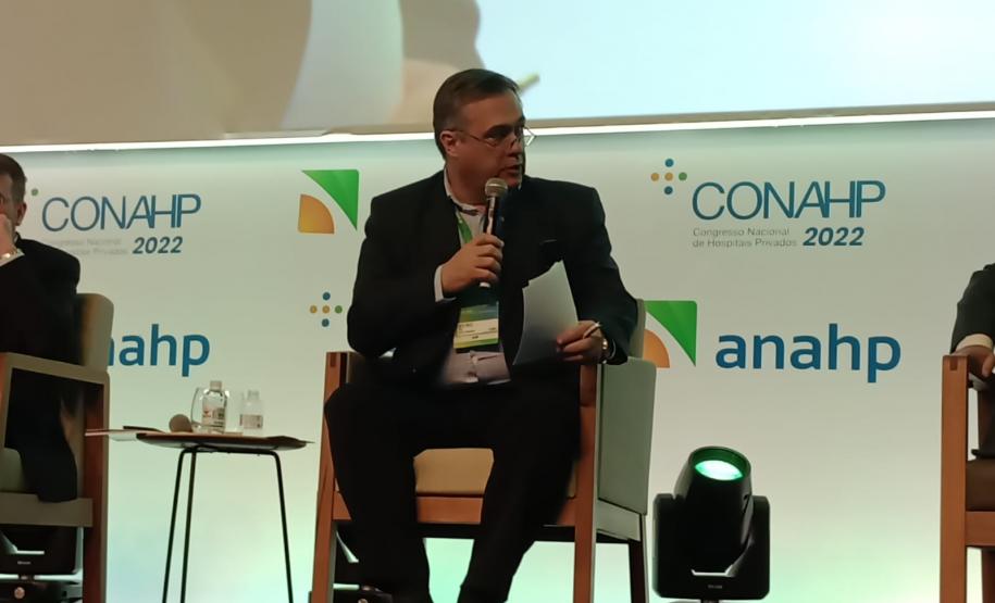 Beto Preto debate desafios da saúde em evento nacional