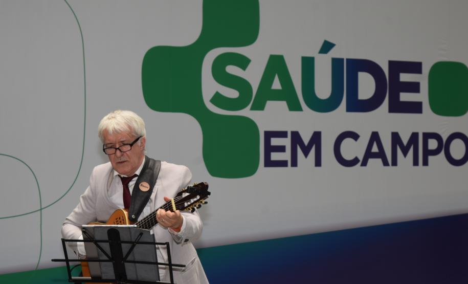 Seminário encerra debate na Atenção Primária e premia experiências exitosas