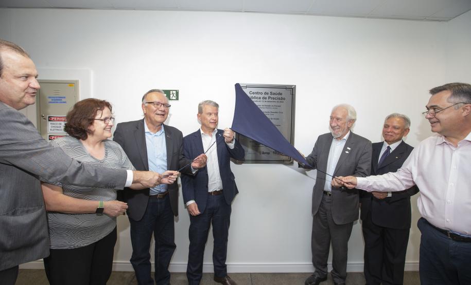 Com centro para estudo de doenças raras e câncer, Paraná amplia protagonismo na saúde