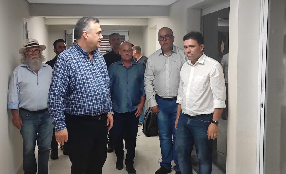 Secretário vistoria obras do Hospital Municipal de Ibaiti