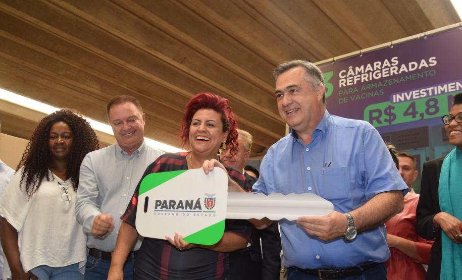 Municípios recebem nova frota do Samu e câmaras refrigeradas para armazenamento de vacinas