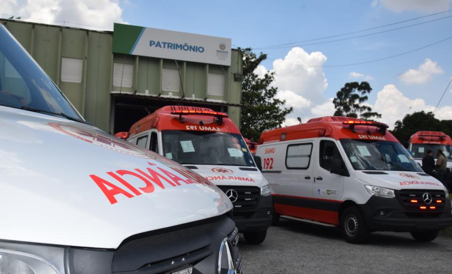 Municípios recebem nova frota do Samu e câmaras refrigeradas para armazenamento de vacinas