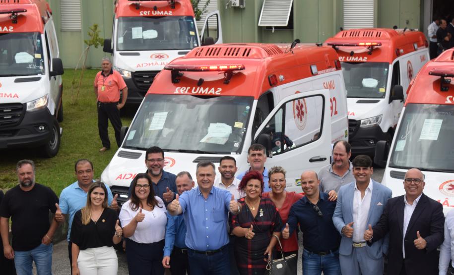 Municípios recebem nova frota do Samu e câmaras refrigeradas para armazenamento de vacinas