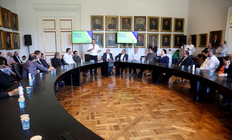 Governo do Estado garante R$ 72,8 milhões de investimentos em saúde no Vale do Ivaí