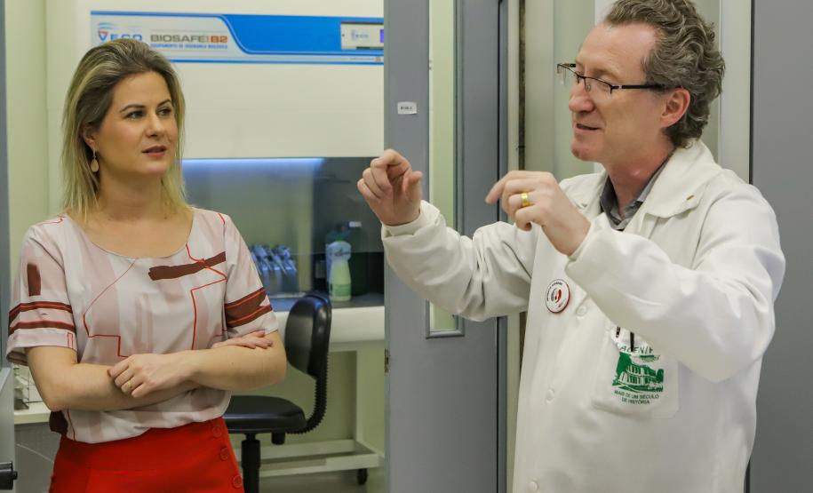 Lacen é referência nacional em monitoramento de doenças e inovação nos processos