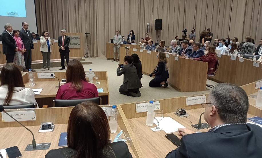 Secretário debate novas perspectivas da Saúde com gestores do Ministério