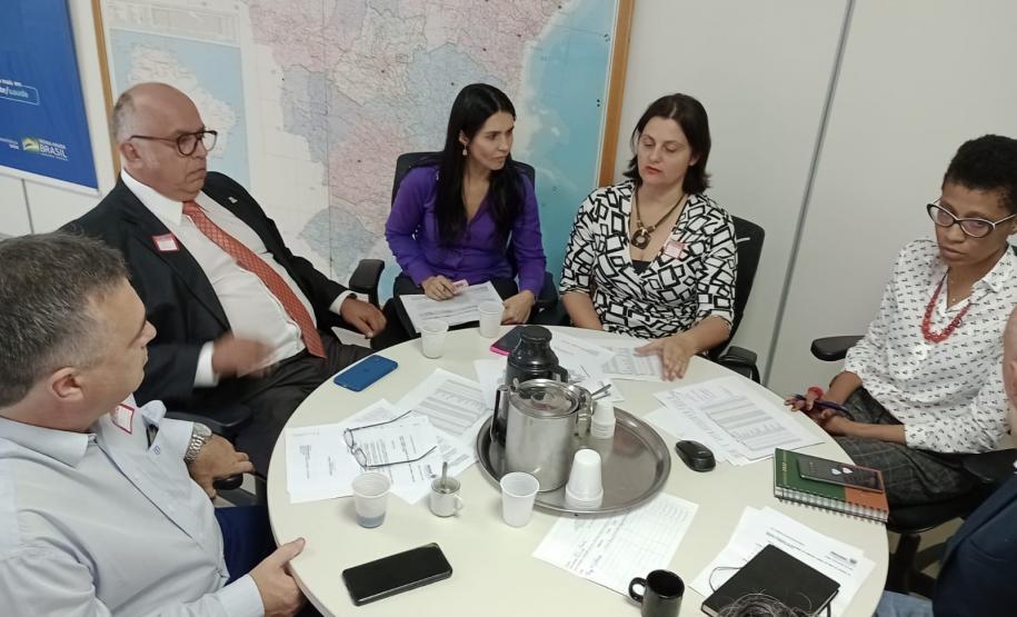 Secretário pede prioridade na habilitação de ambulâncias ao Ministério da Saúde