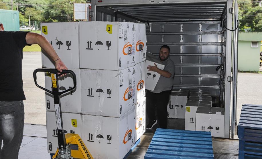 Mais 72 mil vacinas bivalentes contra a Covid-19 chegam ao Estado