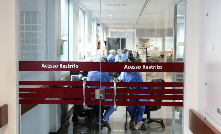 Há três anos, Paraná confirmava os primeiros casos de Covid-19 e iniciava batalha pela saúde