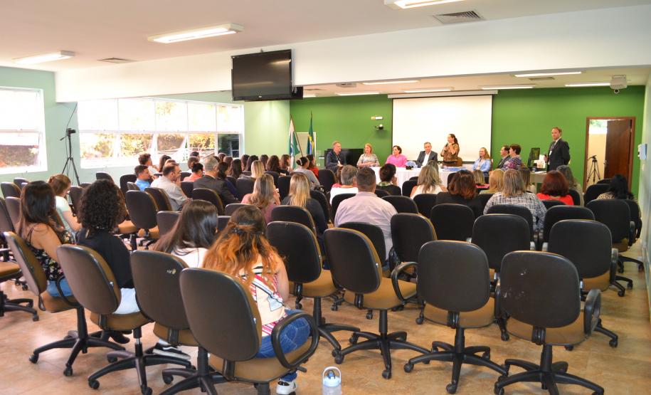 Sesa promove aula inaugural para programas de residência multiprofissional