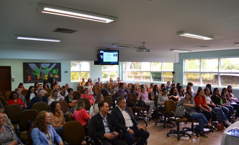 Sesa promove aula inaugural para programas de residência multiprofissional