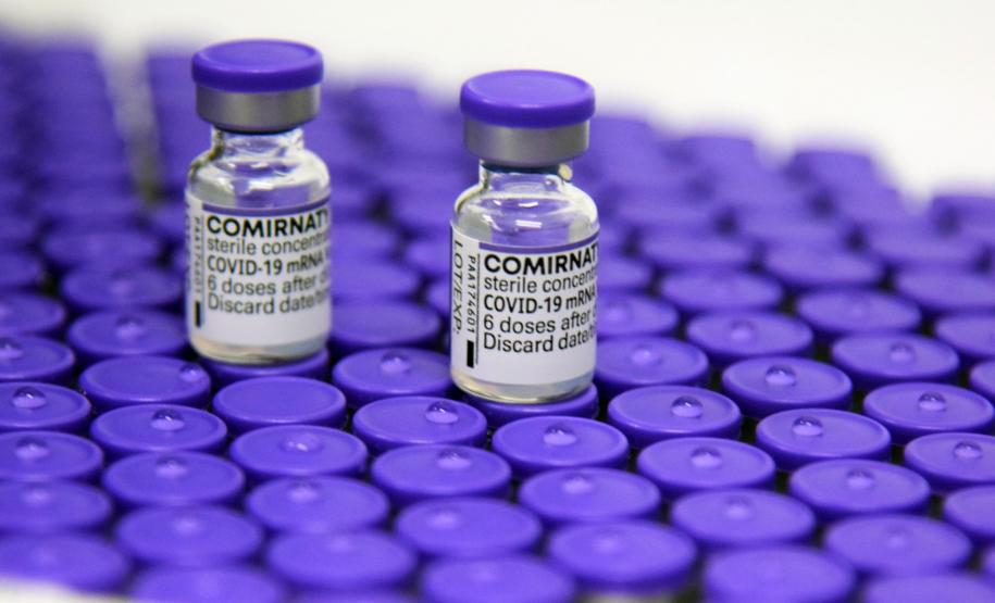 Com três anos de pandemia, vacinação marca ponto de virada na luta contra a Covid-19