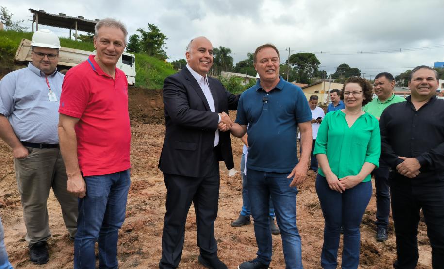 Secretários vistoriam obras do Hospital de Colombo, que reforçará atendimento na região