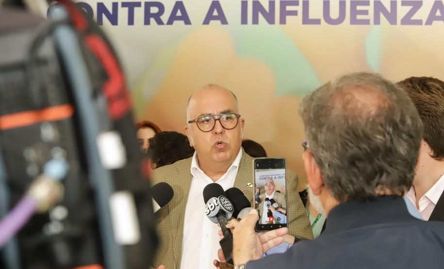 Paraná antecipa campanha e dá início à vacinação 2023 contra a Influenza nesta terça-feira