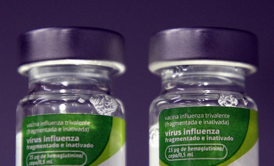 Vacinação contra a gripe inicia em abril e 4,6 milhões de paranaenses devem receber o imunizante