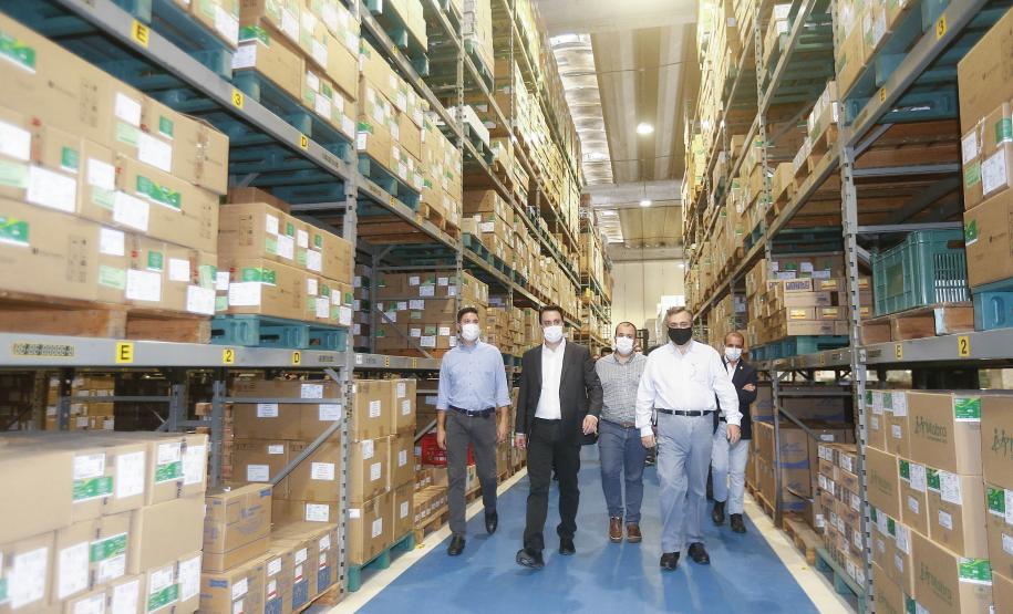 Com três anos de pandemia, vacinação marca ponto de virada na luta contra a Covid-19